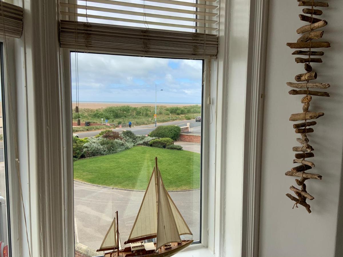 Beach Lookout - Sea Views Lytham St Annes Exteriör bild